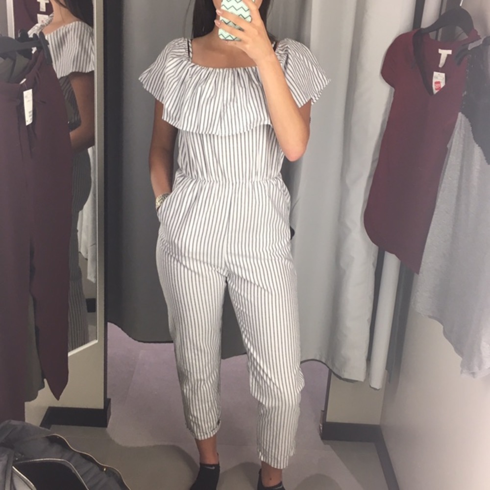 H&M Striped Jumpsuit Size 6